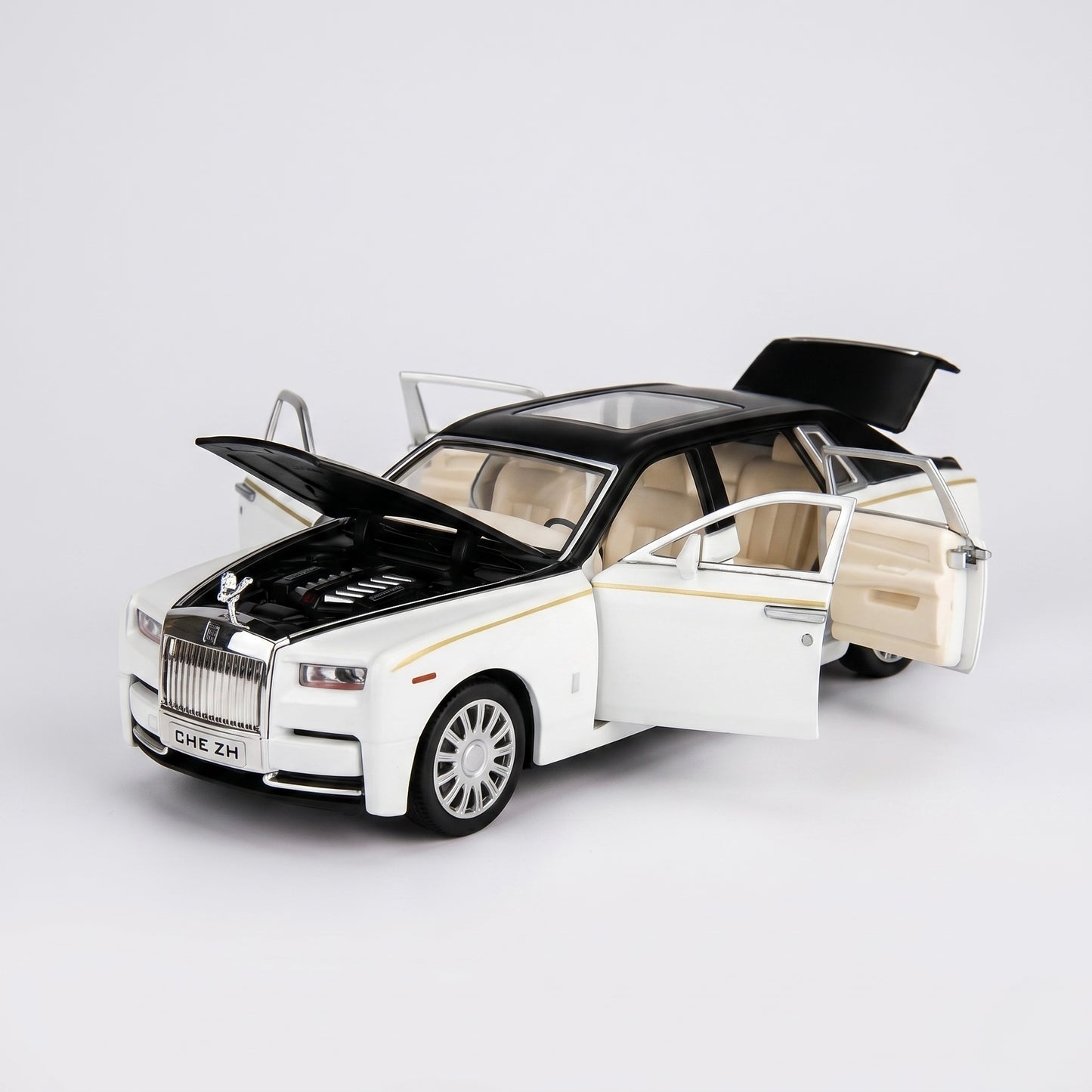 Rolls-Royce Phantom 1:32 Die-Cast Pull Back Toy Car with Sound & Light